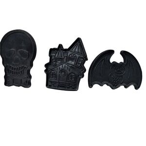 Vintage Halloween Cookie Cutters Black Skull Haunted‎ House Bat Set of Three